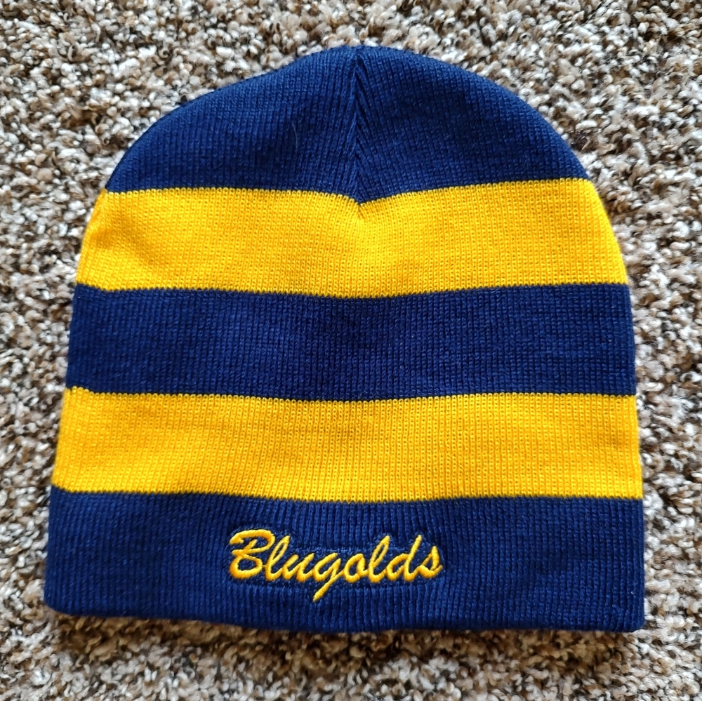 LogoFit University of Wisconsin Eau Claire Winter Hat & Scarf